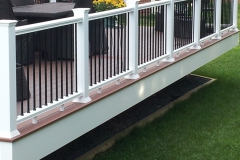 21-Deckorators CXT Railing Sample